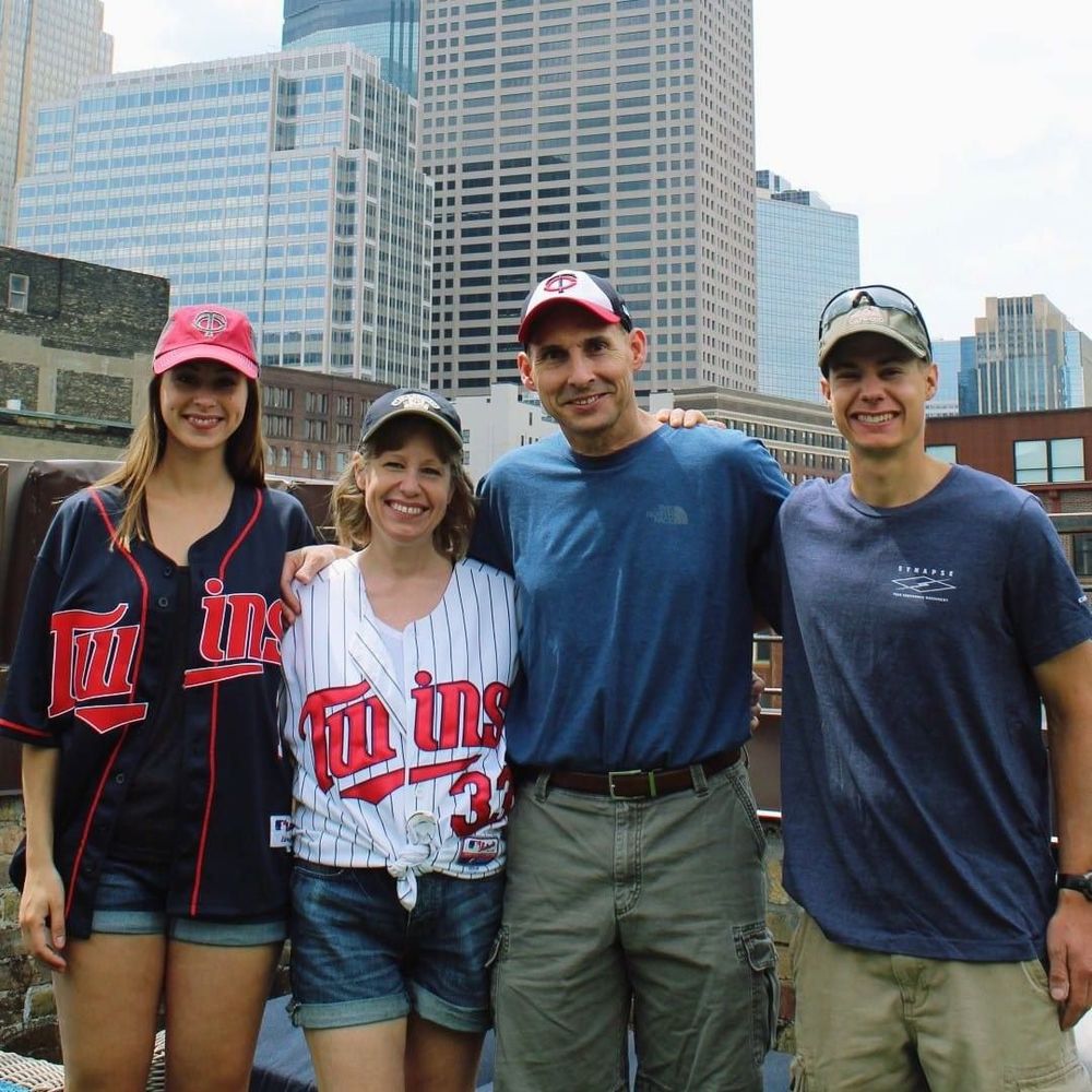 Meet your Posher, Dana